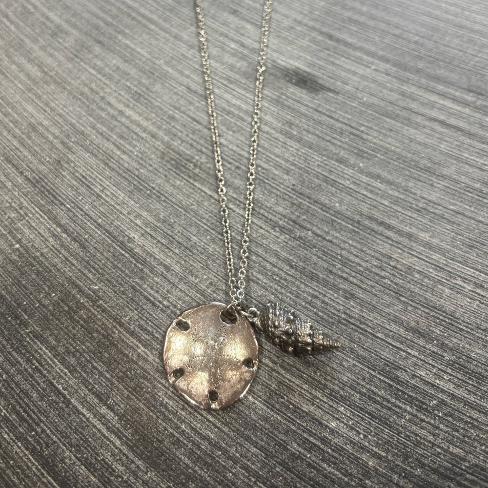 Seashell & Sand Dollar Pendant Necklace